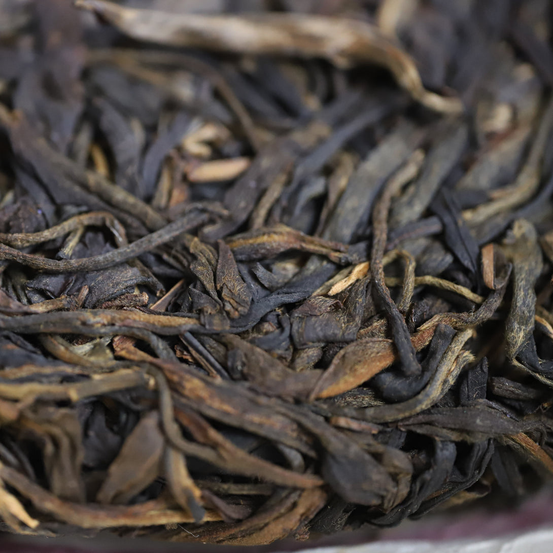 2006 Yiwu Mahei Sheng Pu Erh